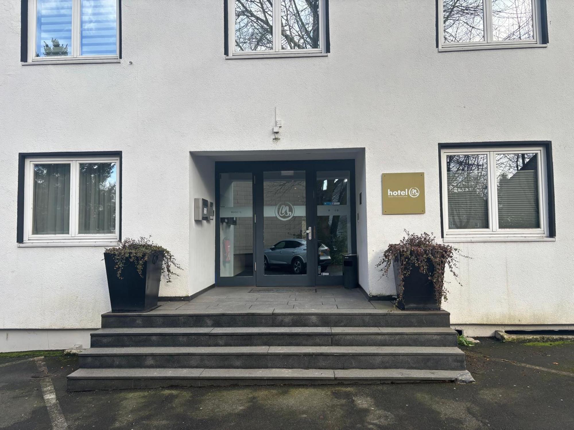 Hotel U Muelheim Free Parking Highspeed Wifi Mulheim an der Ruhr Bagian luar foto